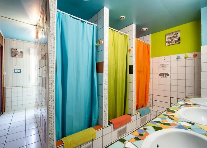 Zenith Hostel-la Surf House ラカノー
