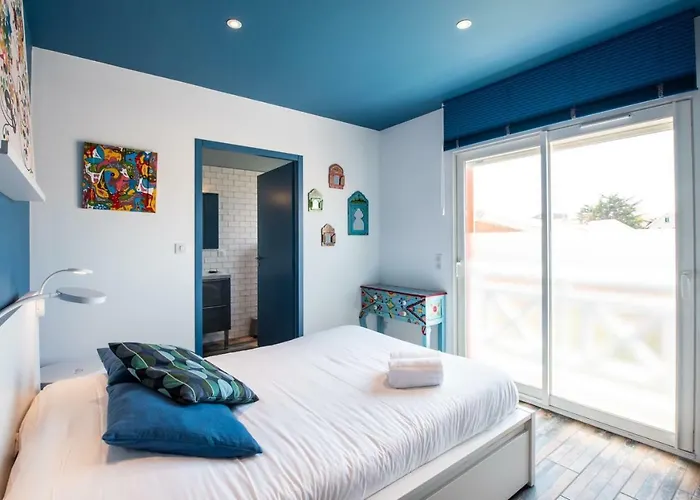 Zenith Hostel-la Surf House ラカノー