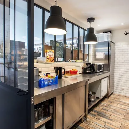 旅馆 Zenith Hostel-la Surf House 拉卡诺