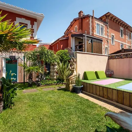 Auberge de jeunesse Zenith - Surf House Et L'annexe