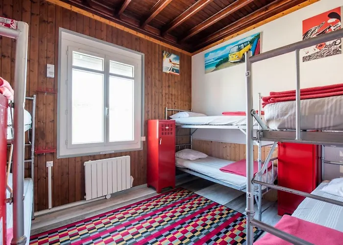 Auberge de jeunesse Zenith - Surf House Et L'annexe *
